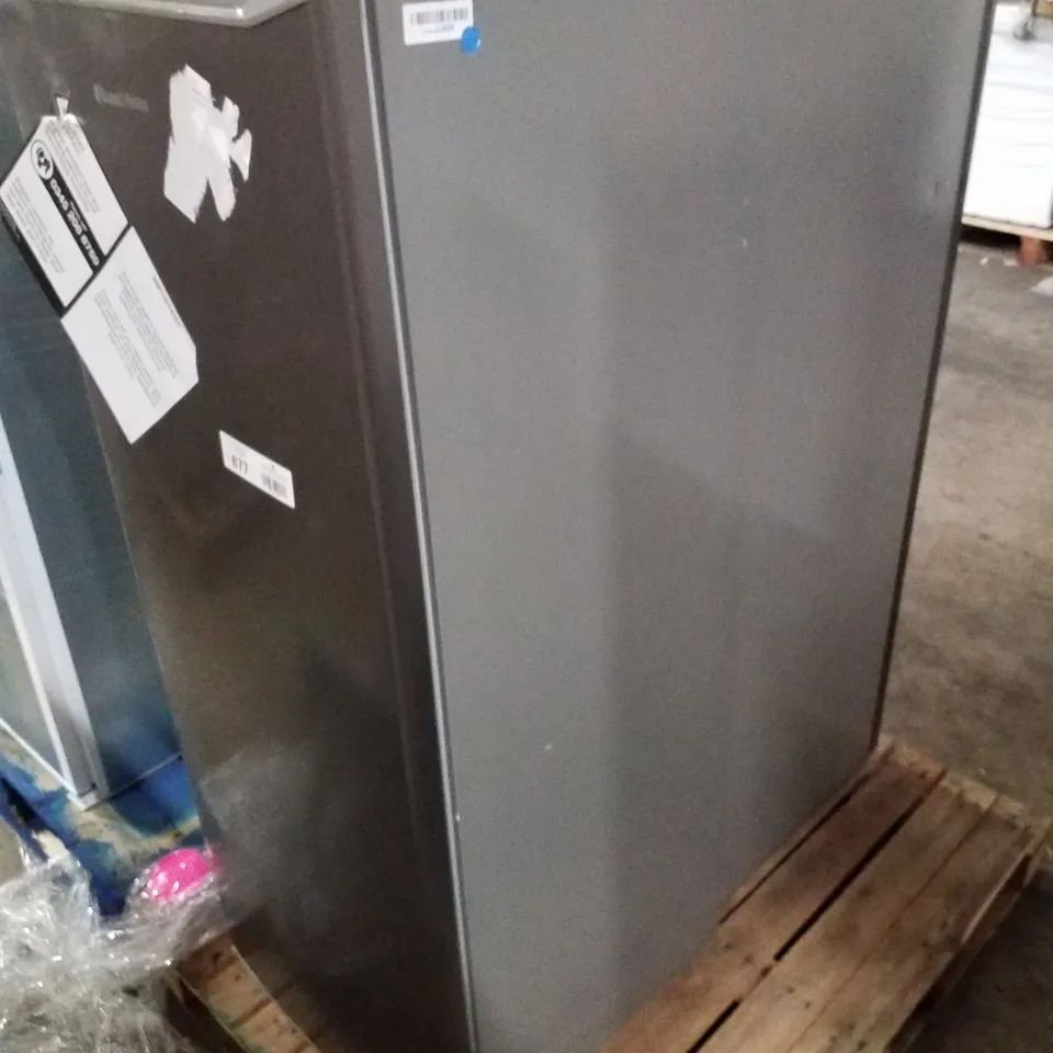 PALLET OF APPROXIMATELY 2 UNPROCESSED RAW RETURN WHITE GOODS TO INCLUDE