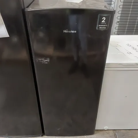 HISENSE RR220D4ABF FRIDGE WITH ICEBOX - UNPROCESSED RAW RETURN