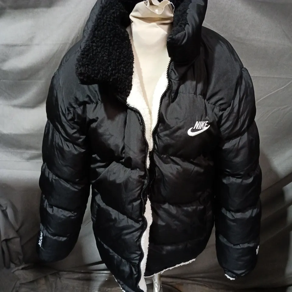 NIKE REVERSIBLE PUFFER JACKET – BLACK & WHITE, MEN'S SIZE L