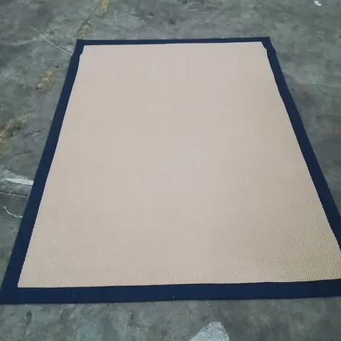 QUALITY DESIGNER AREA RUG - APPROXIMATELY 170X120CM