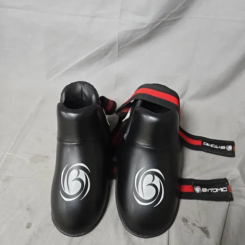 BYTOMIC FIGHTING FOOT PADS - SIZE XS