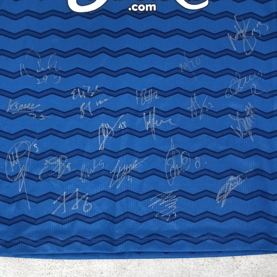 CASTORE EVERTON FC SIGNED HOME JERSEY SIZE UK 14