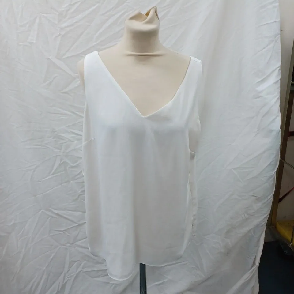 WALLIS WHITE TOP SIZE 14