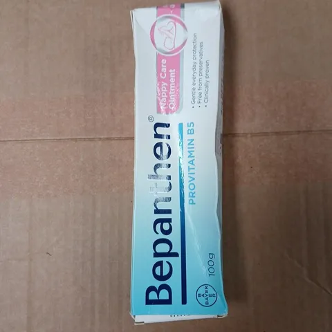 APPROXIMATELY 12 ASSORTED ITEMS INCLUDING BEPANTHEN NAPPY CARE OINTMENT AND ANTI SNORING MOUTH GUARD