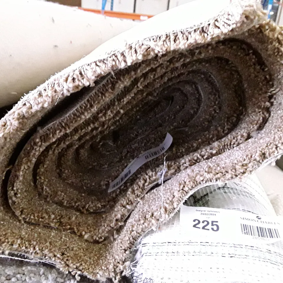 ROLL OF QUALITY BROWN CARPET APPROXIMATELY 4M × 1.4M