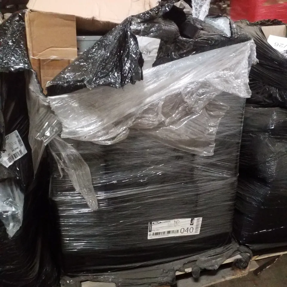 PALLET CONTAINING ASSORTED PC CASES & USB DISTRIBUTION UNIT