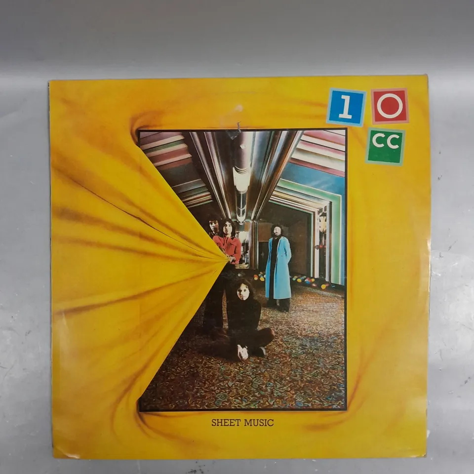 APPROXIMATELY 20 ASSORTED VINYLS TO INCLUDE DEMIS ROUSSOS, 10 CC, PHILIPS SAYCE ETC 