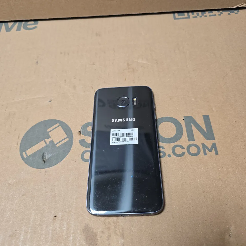 SAMSUNG GALAXY 7 EDGE SMARTPHONE