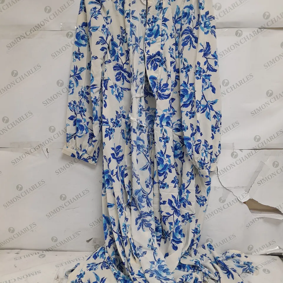 FLORAL WRAP BELTED MAXI DRESS WHITE SIZE 16 