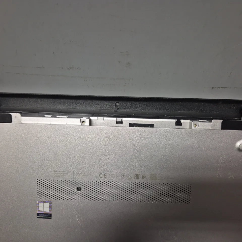 HP 3168NGW 15.6" NOTEBOOK INTEL(R) LAPTOP 