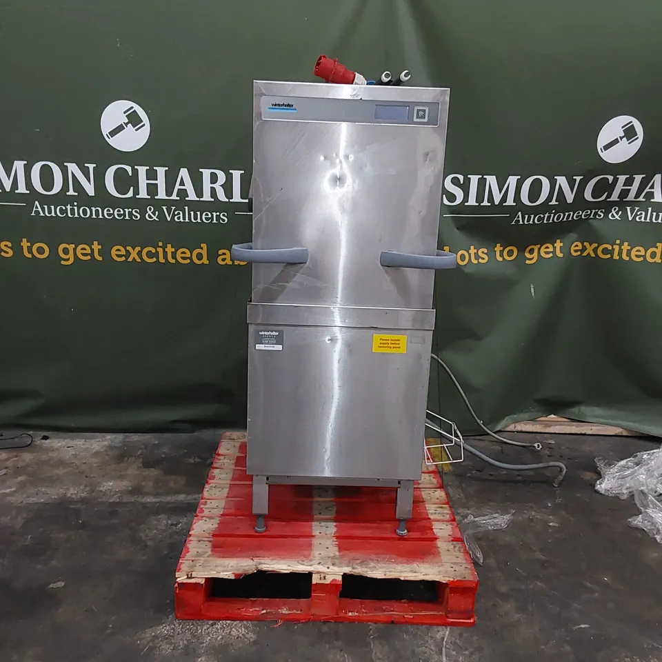 WINTERHALTER COMMERCIAL IPX5 DISH/UTENSIL WASHER 