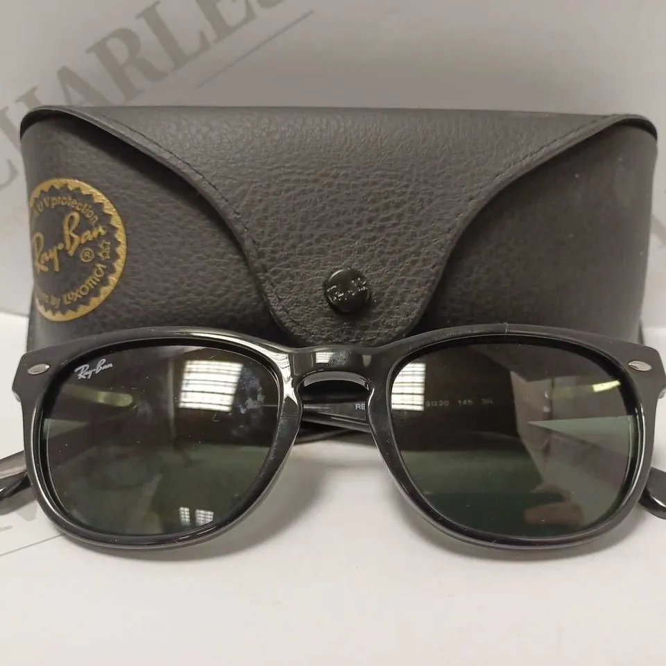 RAY-BAN RB4140 BLACK SUNGLASSES 