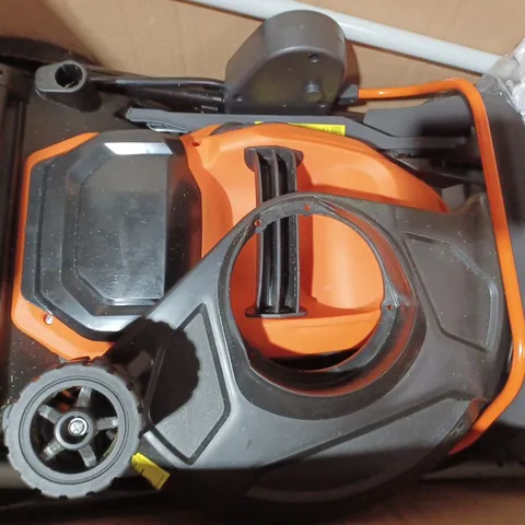 BOXED YARD FORCE 32CM LAWNMOWER AND TRIMMER