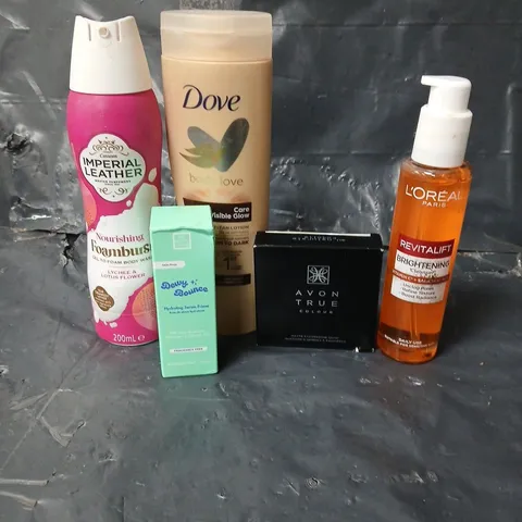 APPROXIMATEY 20 ASSORTED HEALTH AND BEAUTY PRODUCTS TO INCLUDE DOVE SELF TAN LOTION, IMPERIAL LEATHER FOAM BODY WASH AND AVON TRUE COLOUR FOUNDATION