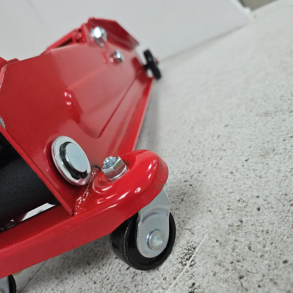 3 TON HYDRAULIC FLOOR JACK – RED