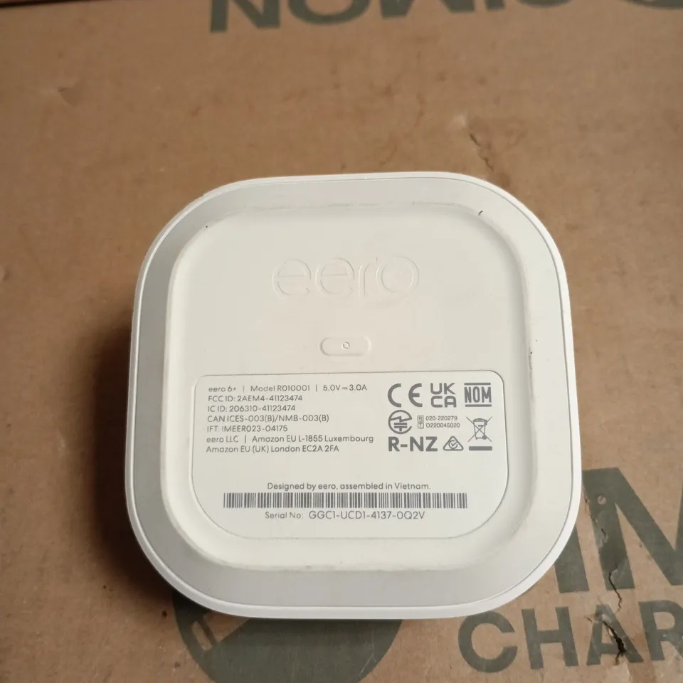 EERO 6+ DEVICE UNBOXED