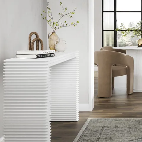 BOXED ZEN WHITE CONSOLE TABLE