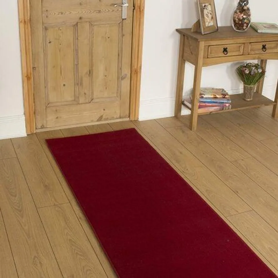 HIGH QUALITY ARWEN TUFTED RED HALLWAY RUNNER RUG - 420 X 60