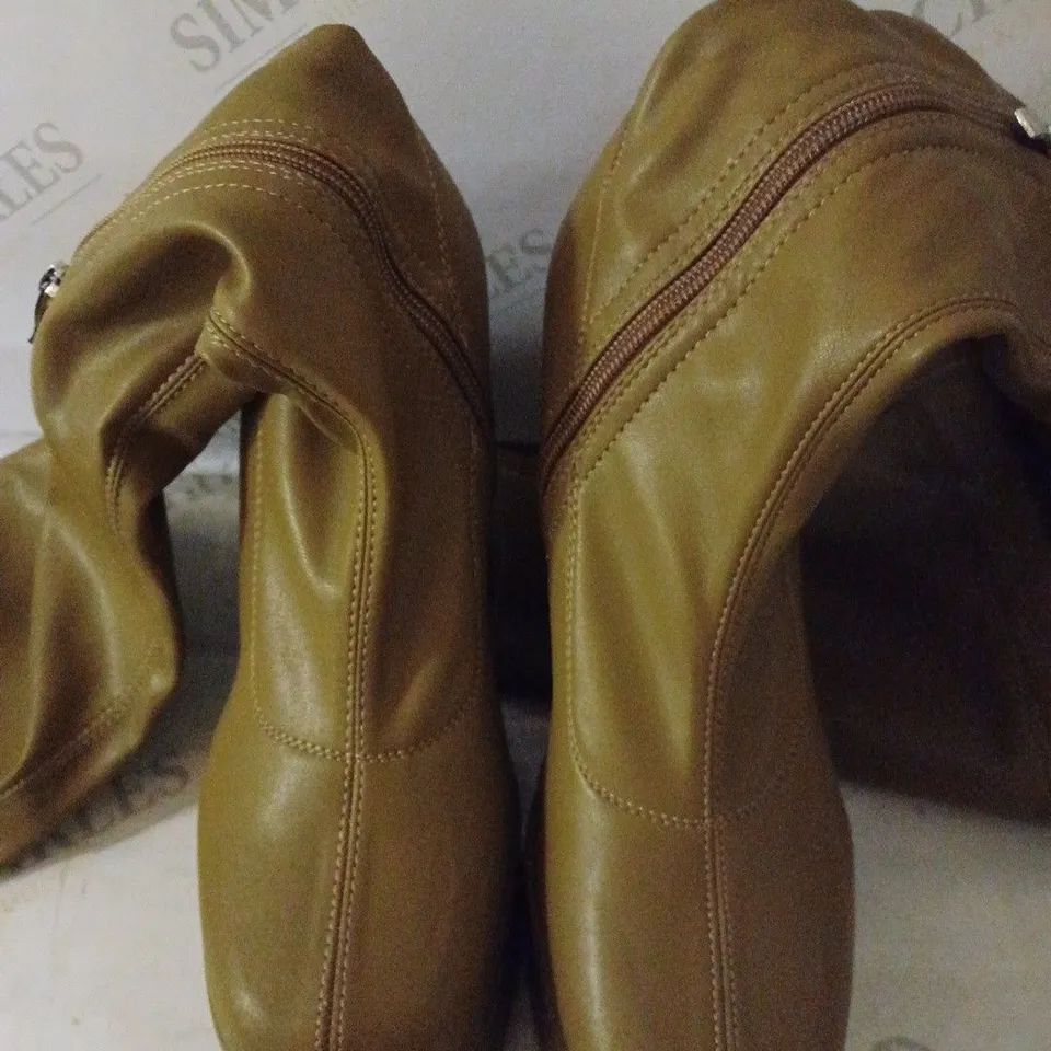 BOXED PAIR OF KOI WOMEN'S THE REFINED KHAKI UNIFLEX WIDE THIGH HIGH BOOTS SIZE 6