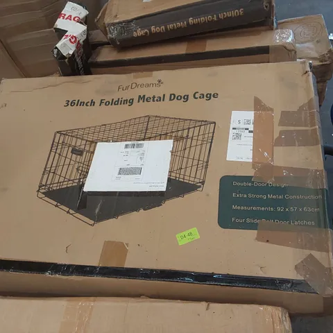 BOXED FURDREAMS 36" FOLDING METAL DOG CAGE