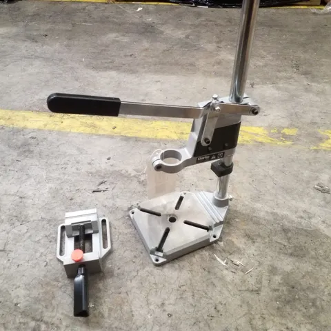 BOX CONTAINING DRILL STAND WITH VICE, AIRLESS ELECTRIC PAINT GUN & 9 METRE RETRACTABLE AIR HOSE REEL