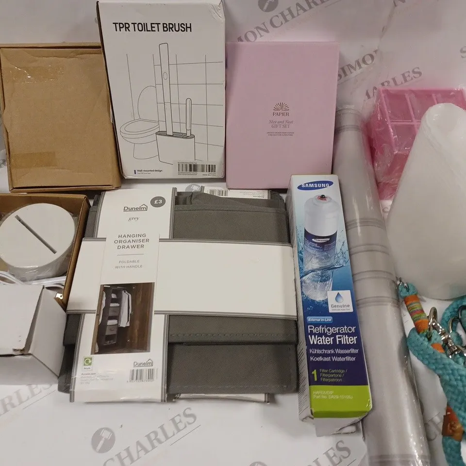 LARGE QUANTITY OF ASSORTED HOUSEHOLD ITEMS TO INCLUDE HANGING DRAWER ORGANISER, INDUSTRIAL DRILL PUMP AND SAMSUNG FILTER