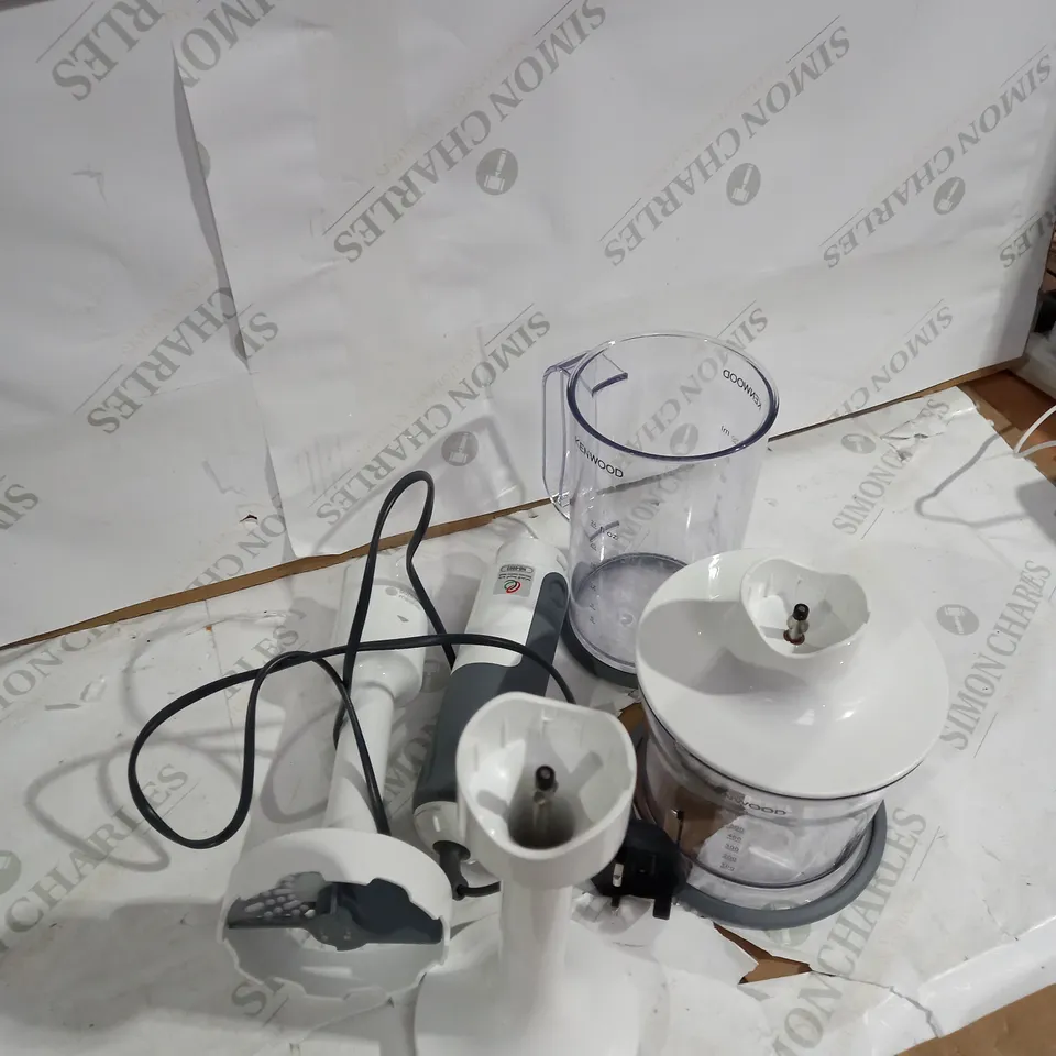 KENWOOD HANDBLENDER TRI BLADE SYSTEM HAND BLENDER