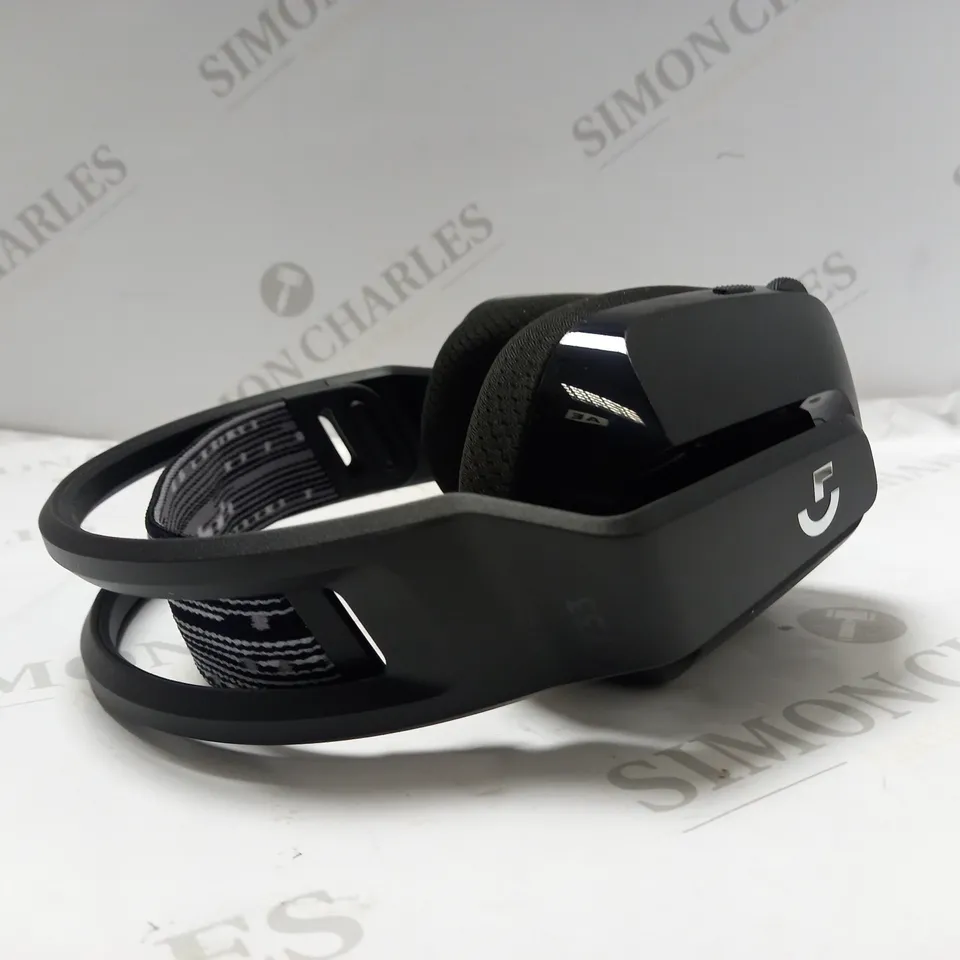 LOGITECH G733 LIGHTSPEED WIRELESS GAMING HEADSET