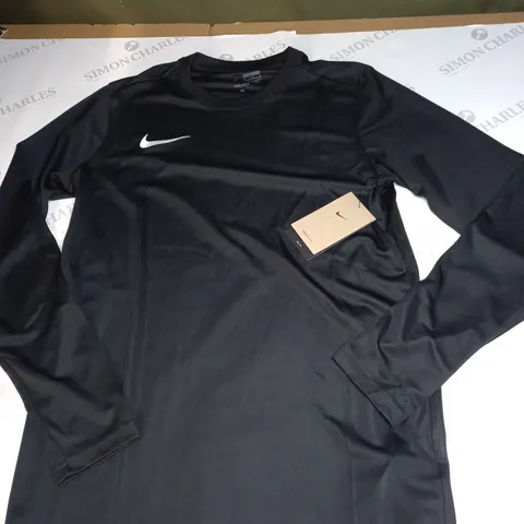NIKE LOGO LONG SLEEVED SHIRT SIZE M