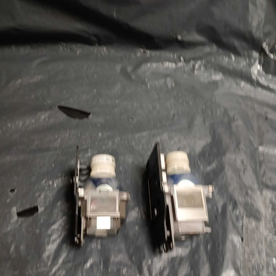 BOXED SET 0F 2 BULBS FOR SONY PROJECTOR LAMP 