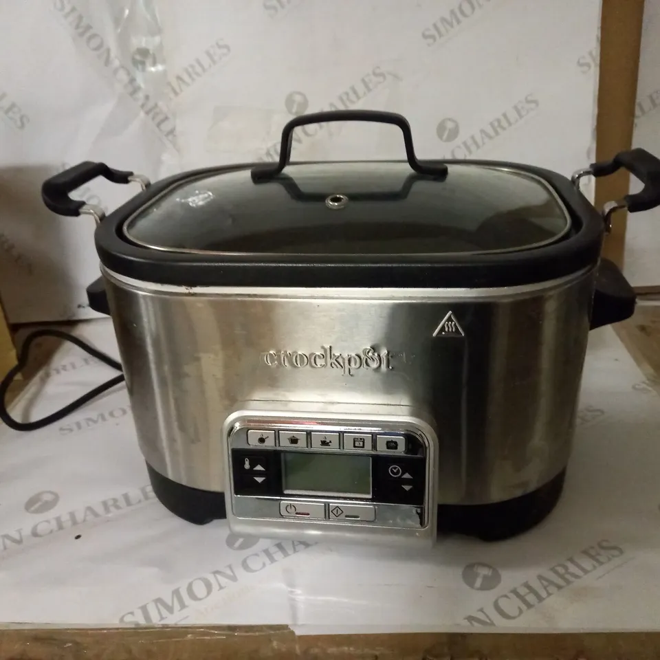 CROCKPOT MULTI-COOKER CSC024