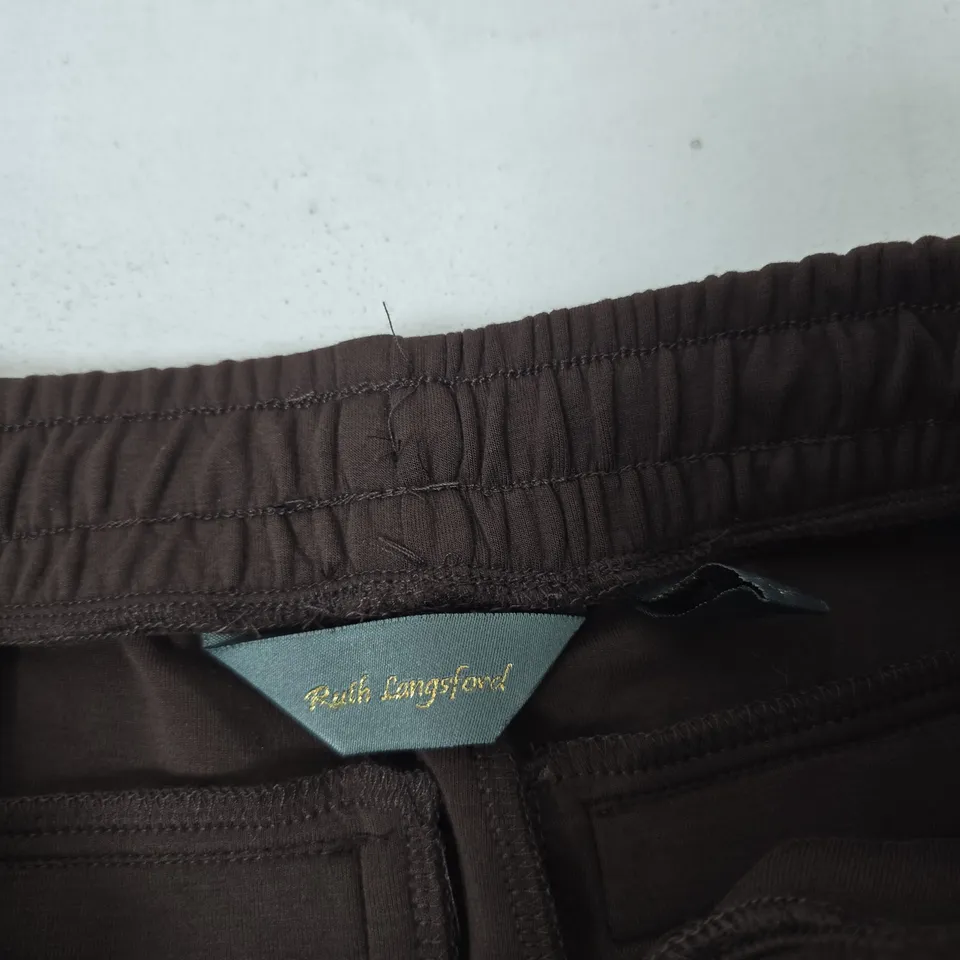 RUTH LANGSFORD BROWN WOMEN'S JOGGERS SIZE ST