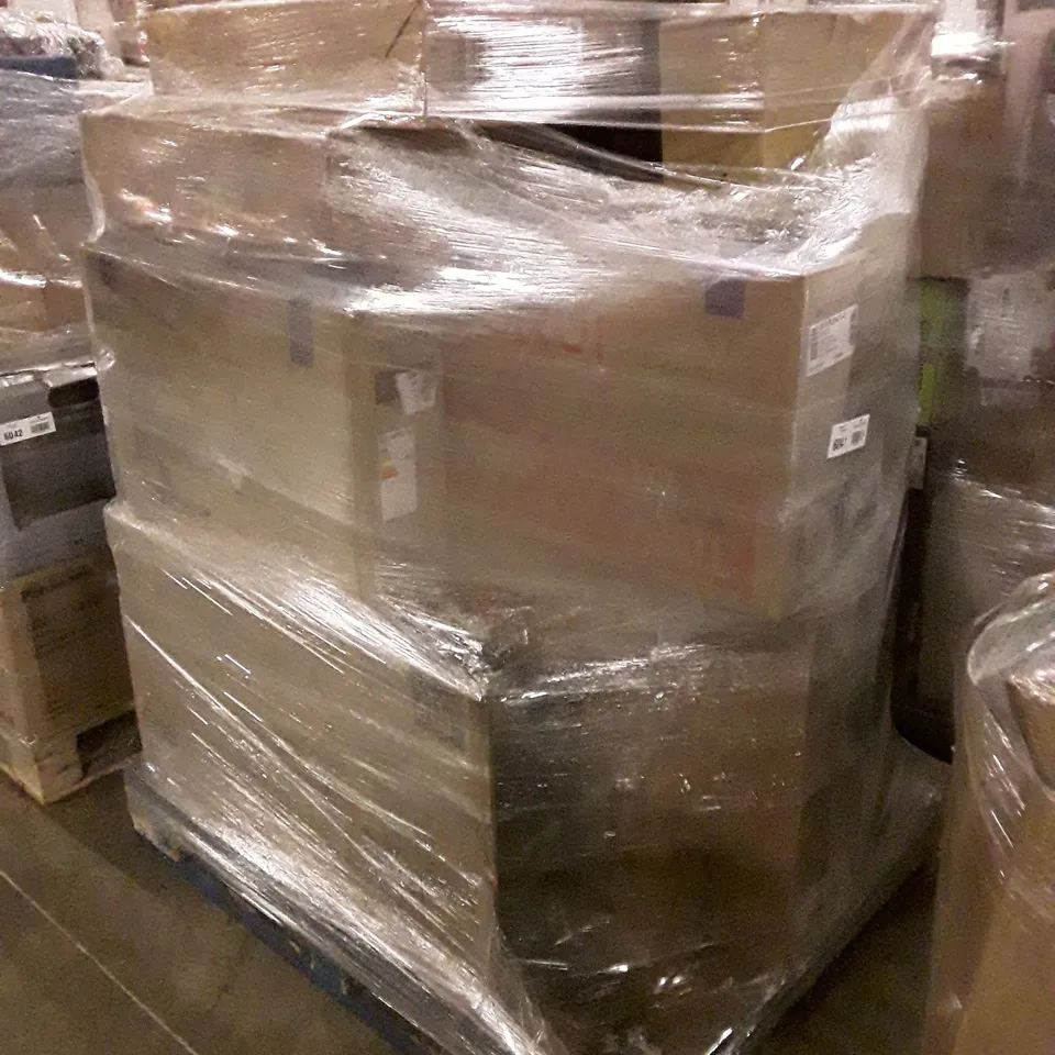 PALLET OF APPROXIMATELY 19 ASSORTED MONITORS INCLUDING