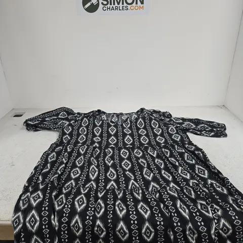 RAINBOW BLACK WHITE PATTERN DRESS UK 24