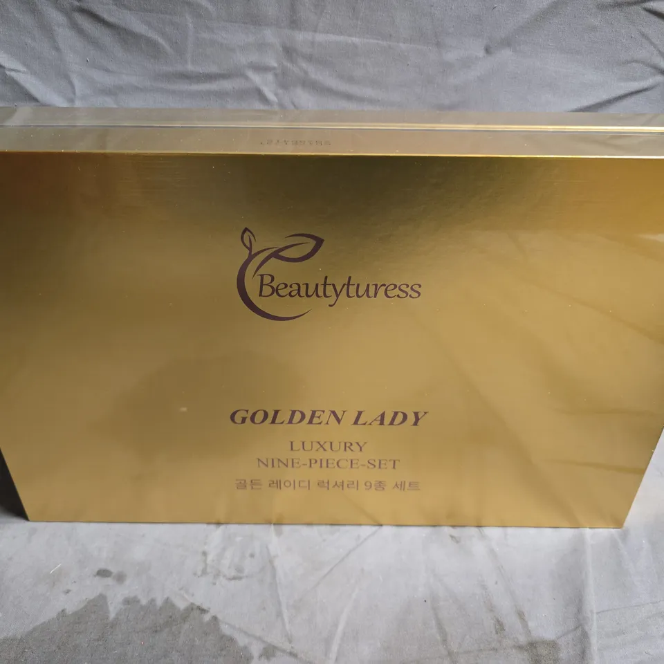 BEAUTYTURESS GOLDEN LADY LUXURY NINE-PIECE BEAUTY SET 