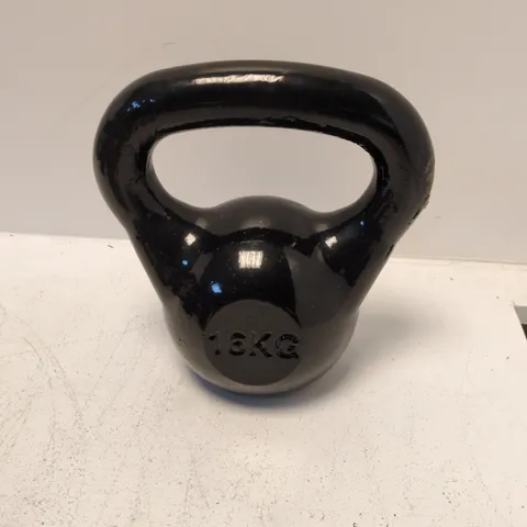 KETTLEBELL – 16KG, BLACK CAST-IRON