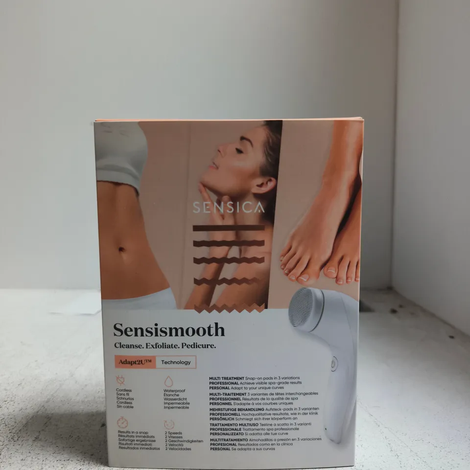 BOXED SENSISMOOTH PROFESSIONAL SKIN POLISHING