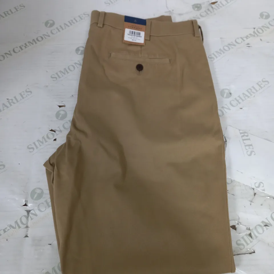 CHARLES TYRWHITT NON-IRON CHINOS SIZE 40W L32