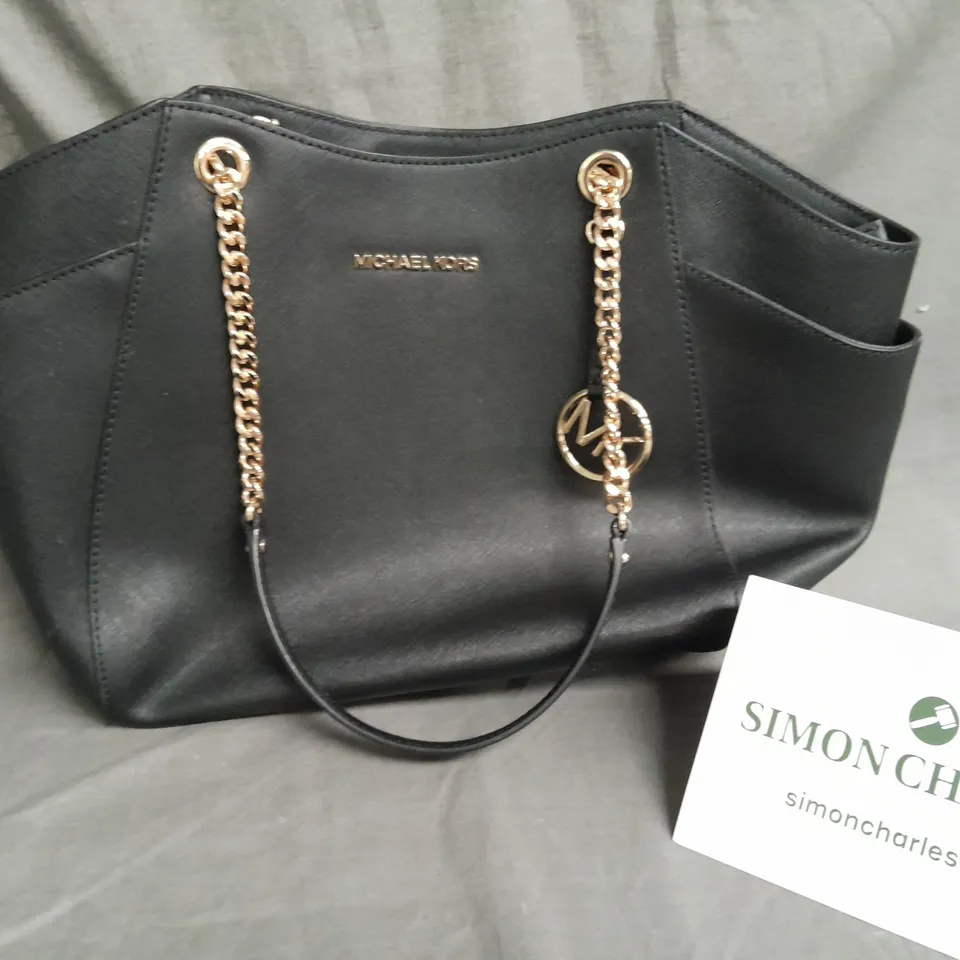 MICHAEL KORS BLACK BAG WITH CHAIN HANDLE