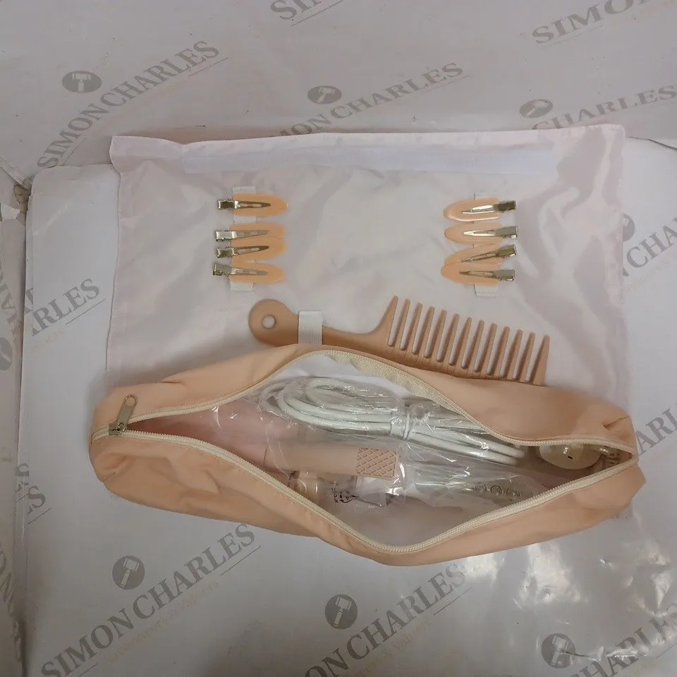 BOXED BEAUTY WORKS X MOLLY-MAE LIMITED EDITION THE WAVER KIT. 