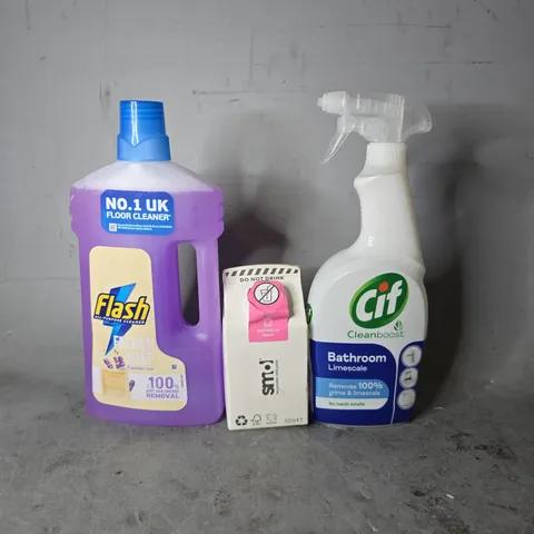 APPROXIMATELY 13 ASSORTED ITEMS TO INCLUDE - FLASH DIRT & GREASE REMOVAL , CIF BATHROOM LIMESCALE REMOVER , SMOL WASHING UP LIQUID ETC