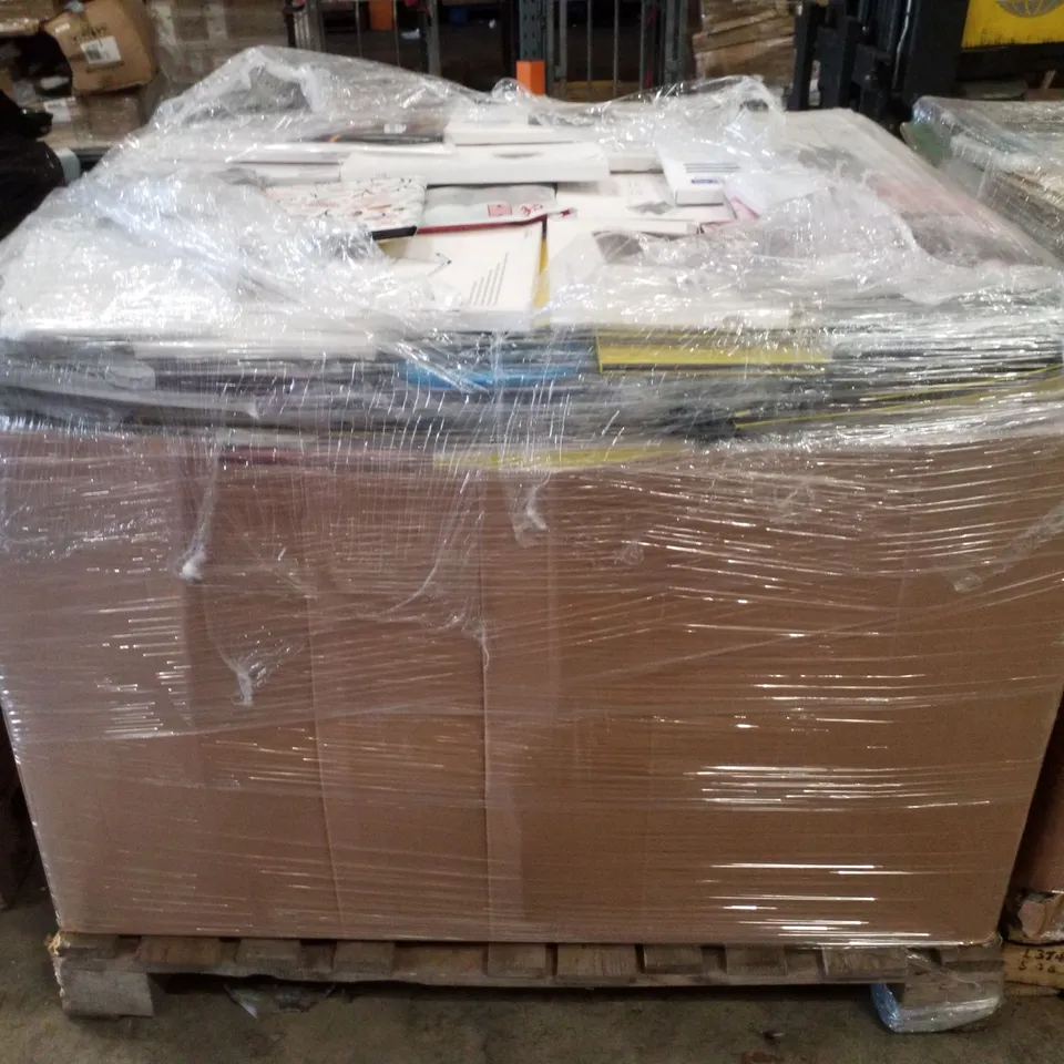PALLET CONTAINING LARGE QUANTITY OF ASSORTED TABLET CASES