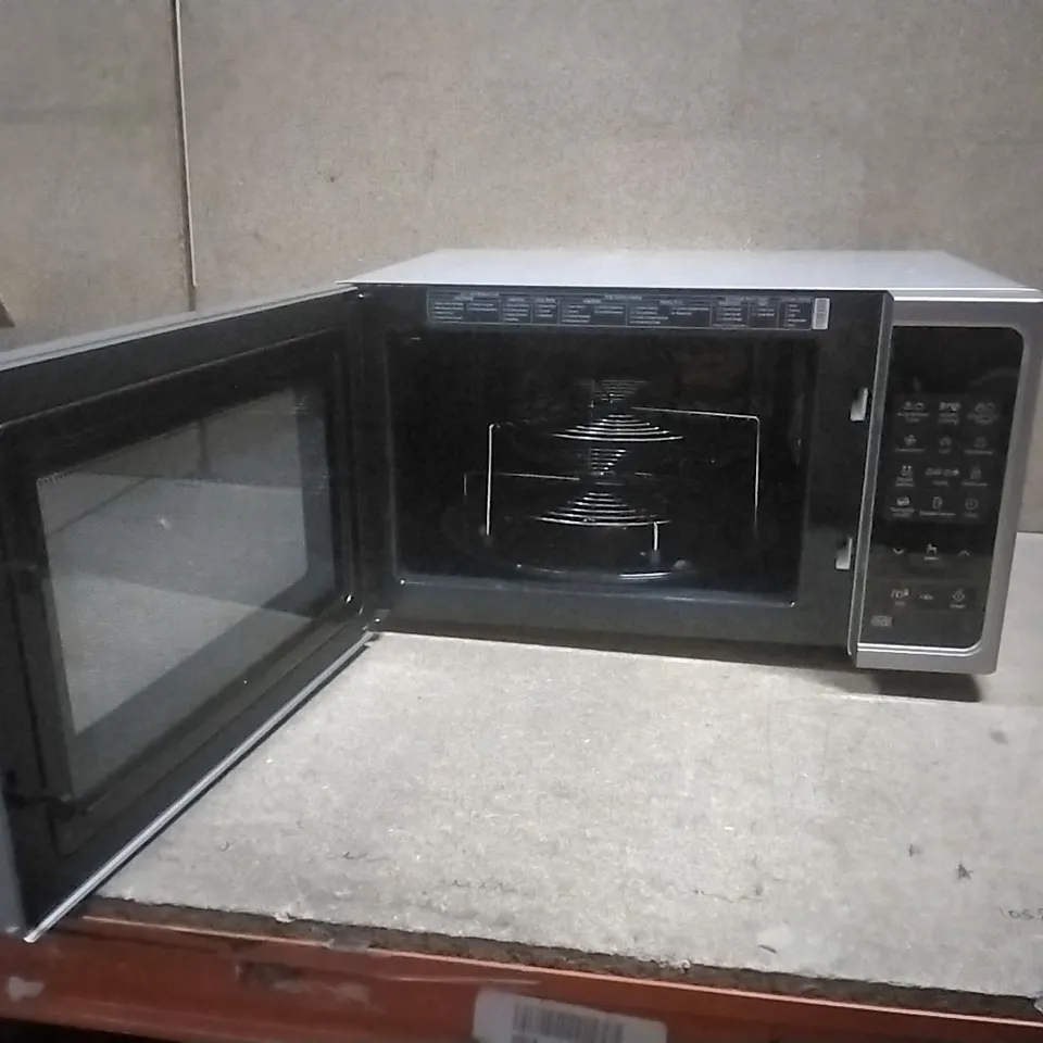 BOXED SAMSUNG 28L CONVECTION MICROWAVE OVEN
