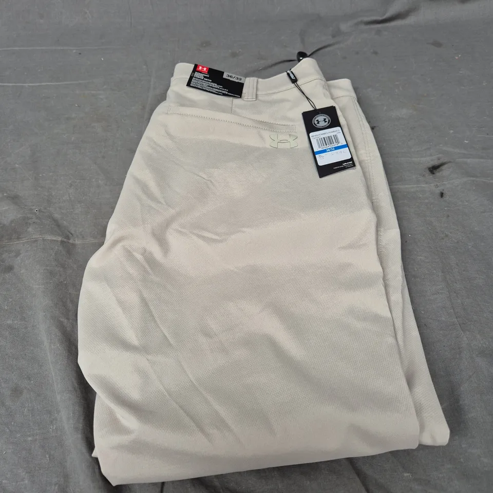 UNDER ARMOUR MENS TROUSERS - SIZE W36