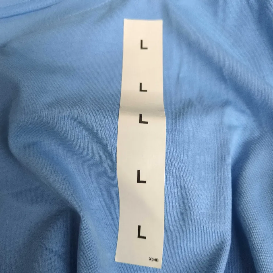 M&S REGULAR FIT T-SHIRT – LIGHT BLUE, SIZE L