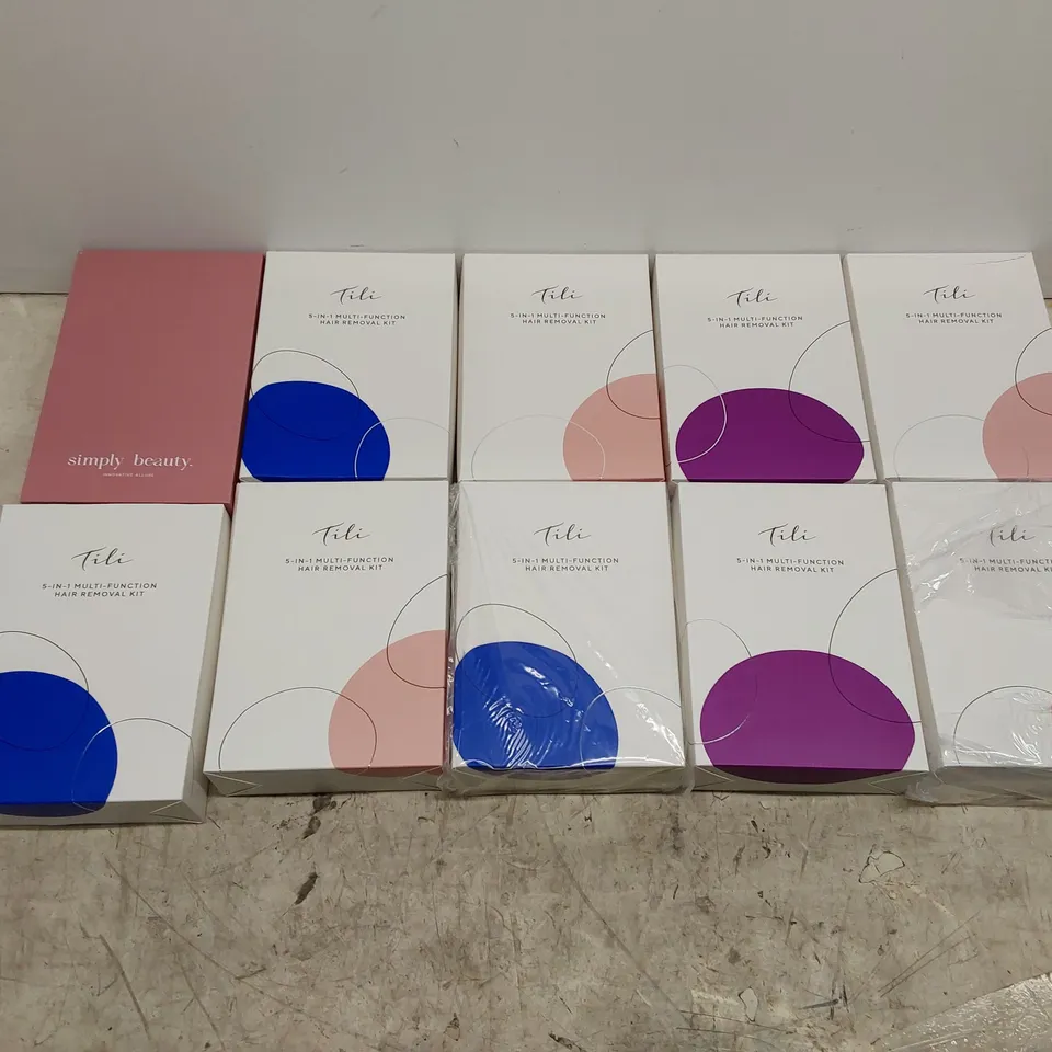 BOX OF APPROXIMATELY 10 HAIR REMOVAL KITS (1 BOX)