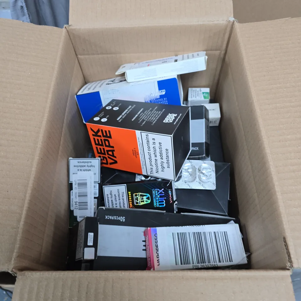 BOX OF APPROXIMATELY 30 ASSORTED E-CIGARETTES AND ACCOMPANIMENTS TO INCLUDE: VARIOUS VAPORESSO ITEMS 