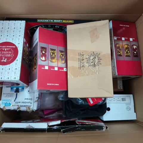 APPROXIMATELY 15 ASSORTED ITEMS TO INCLUDE JO&JOE SHOES, MAGNETIC DARTBOARD, CHRISTMAS LED LAMP, ETC - COLLECTION ONLY