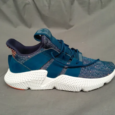 PAIR OF WOMENS ADIDAS PROPHERE TRAINERS SIZE 8