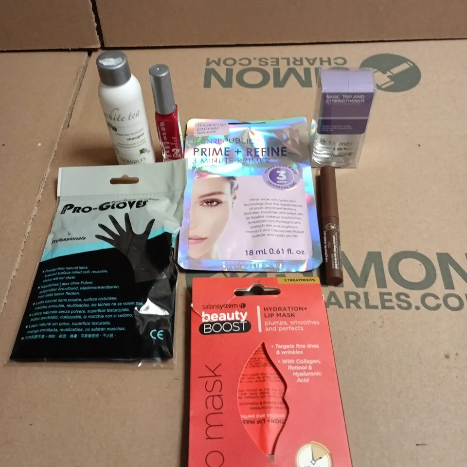 BOX OF APPROXIMATELY 20 ASSORTED COSMETIC PRODUCTS TO INCLUDE HAIR COLOUR GLOVES, LIP MASK AND WHITE TEA SHAMPOO